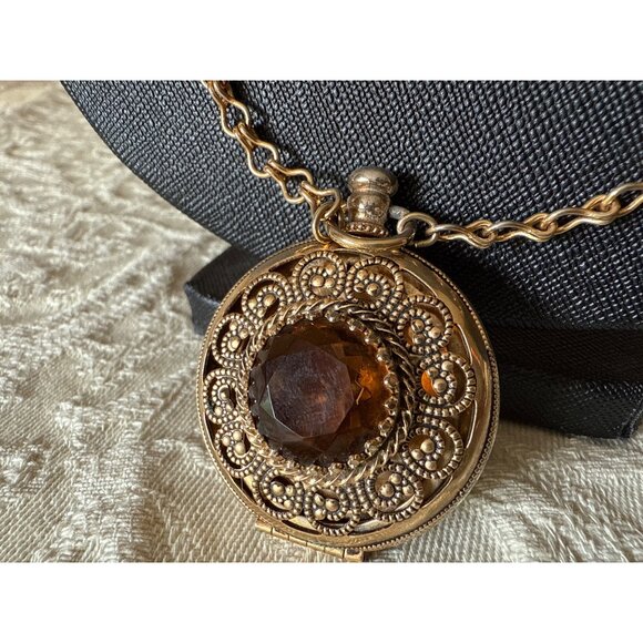 Avon Vintage Gold-Tone Locket Necklace With Brown Gemstone Pendant - Picture 3 of 16